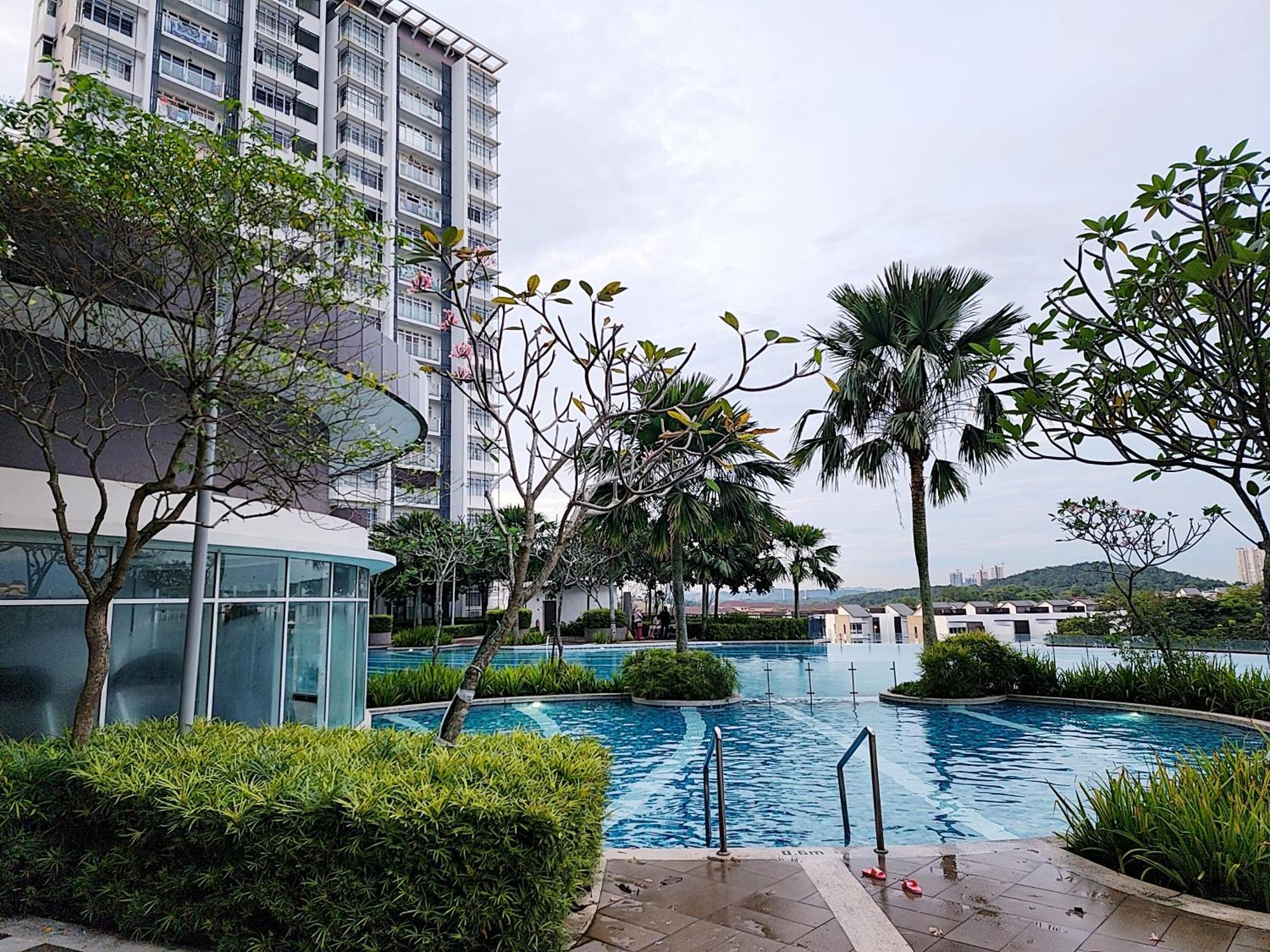 Putrajaya Dwiputra 6 Plus 1 Pax Blissful Fully Air-Con Suite エクステリア 写真